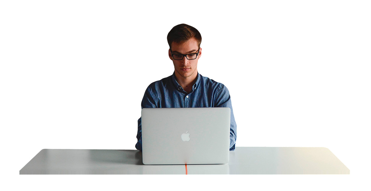 Saludable frente a la computadora