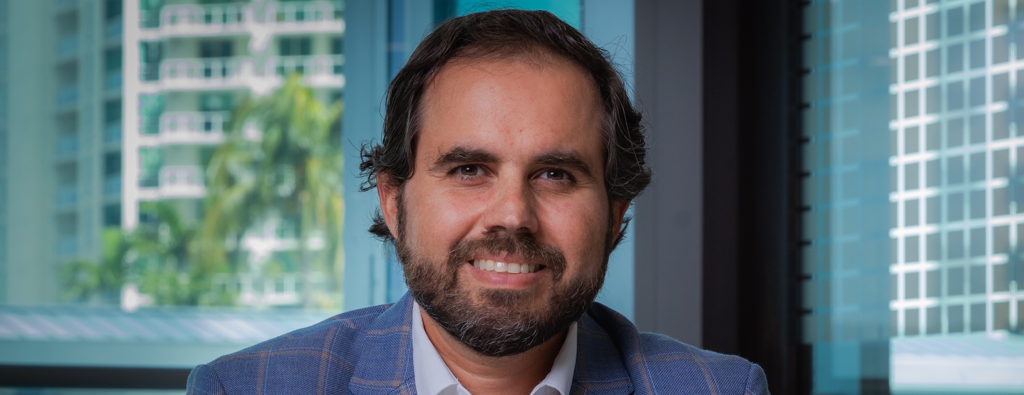 El arte del mercadeo y la publicidad de Emigdio Rojas