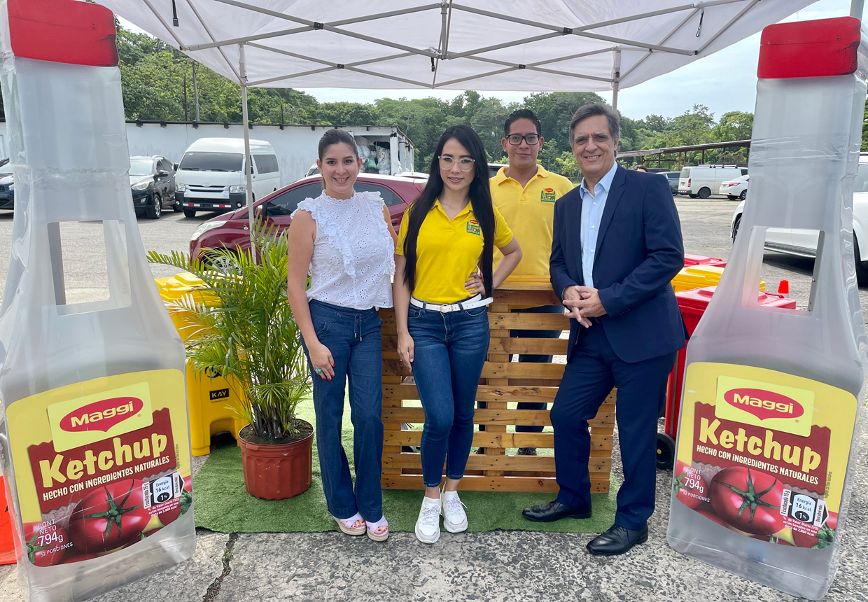 Fundación Botellas de Amor, junto con Nestlé, inaugura la primera planta recicladora de plástico en Panamá