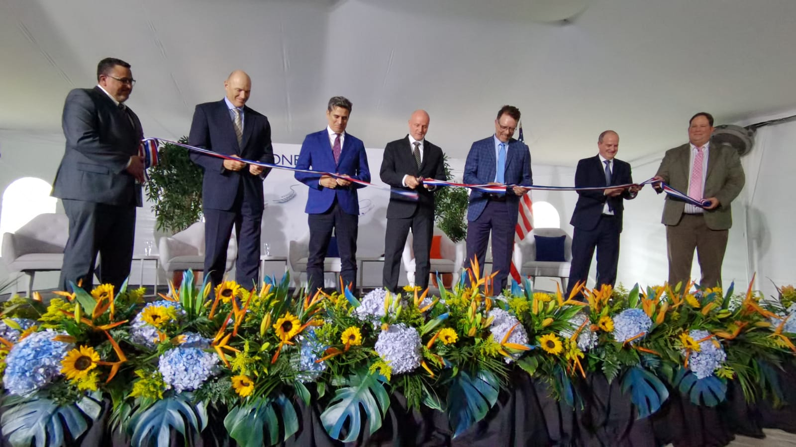 Confluent Medical Technologies expande su operación en Costa Rica y genera 500 nuevos empleos