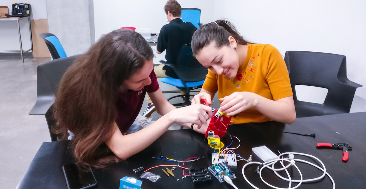 Texas Tech University-Costa Rica lanza becas enfocadas en promover la participación de las mujeres en las áreas STEM