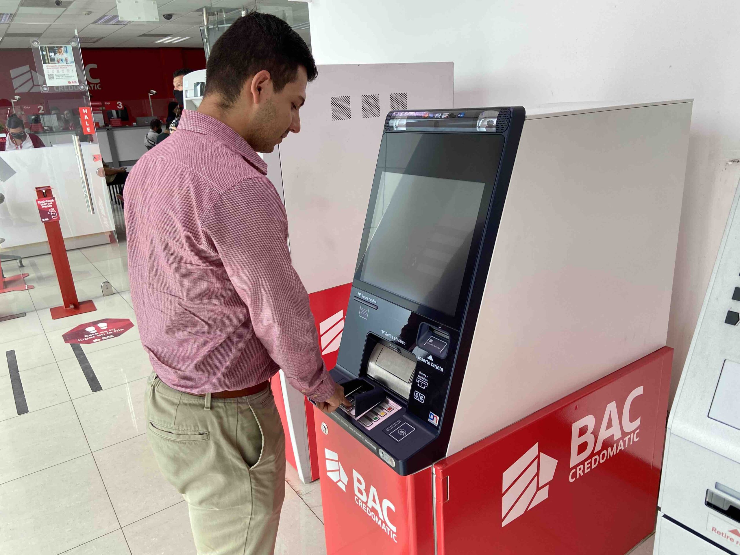 BAC realizará gran inversión para modernizar su red de ATM