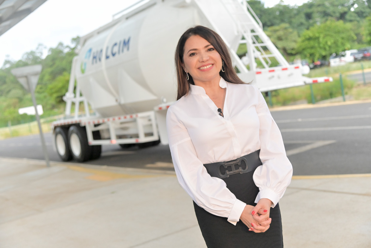 Holcim Costa Rica se reafirma como la única empresa del sector construcción certificada en Igualdad de Género