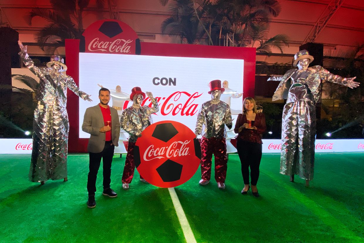 Coca-Cola le lleva a vivir la Copa Mundial de la FIFA Catar 2022