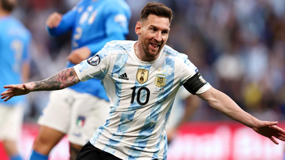 Messi tras los récords de Maradona y Batistuta en mundiales