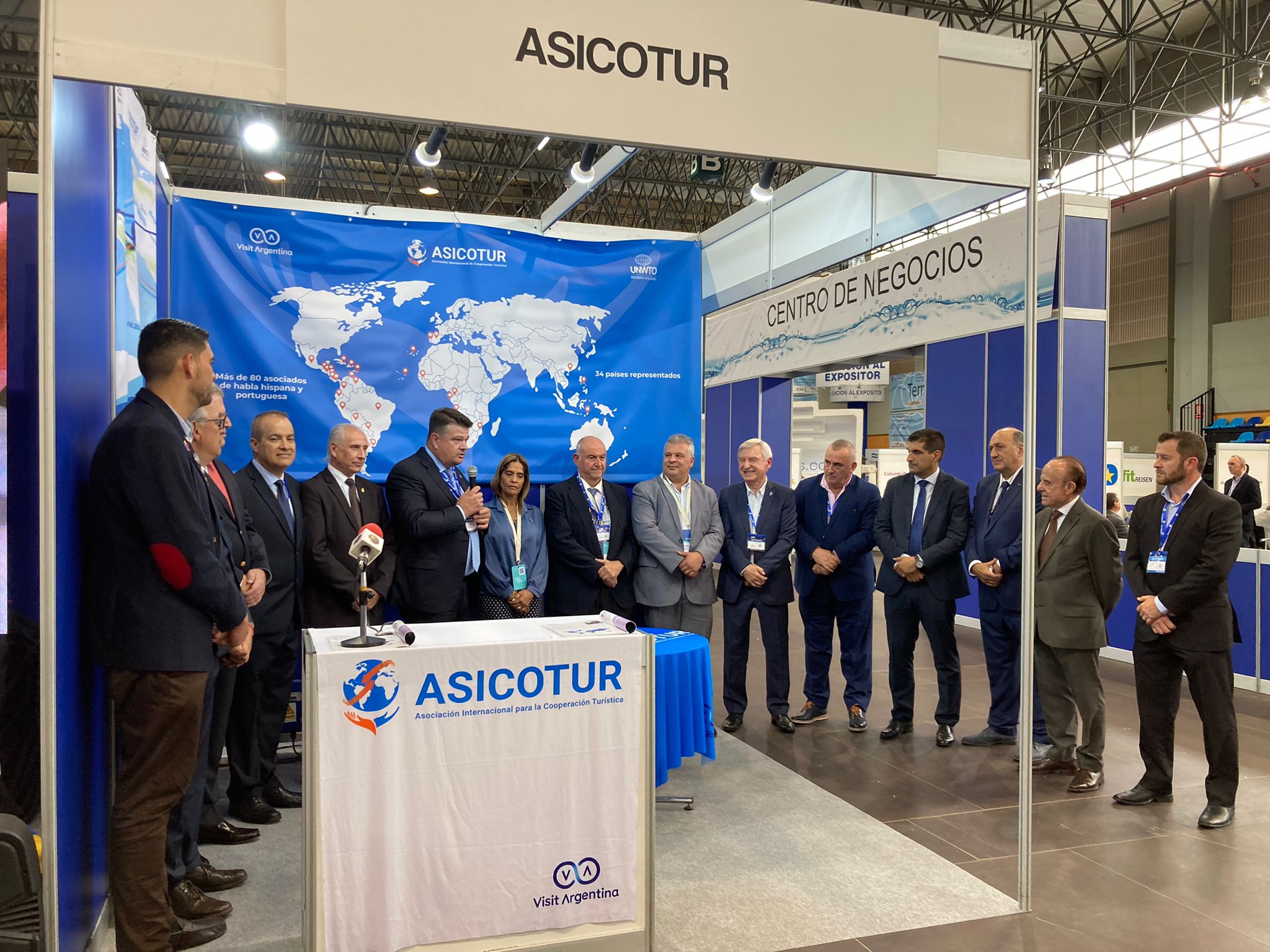 Concurrida presentación internacional de Asicotur con la presencia del INPROTUR y el Gobierno de Galicia