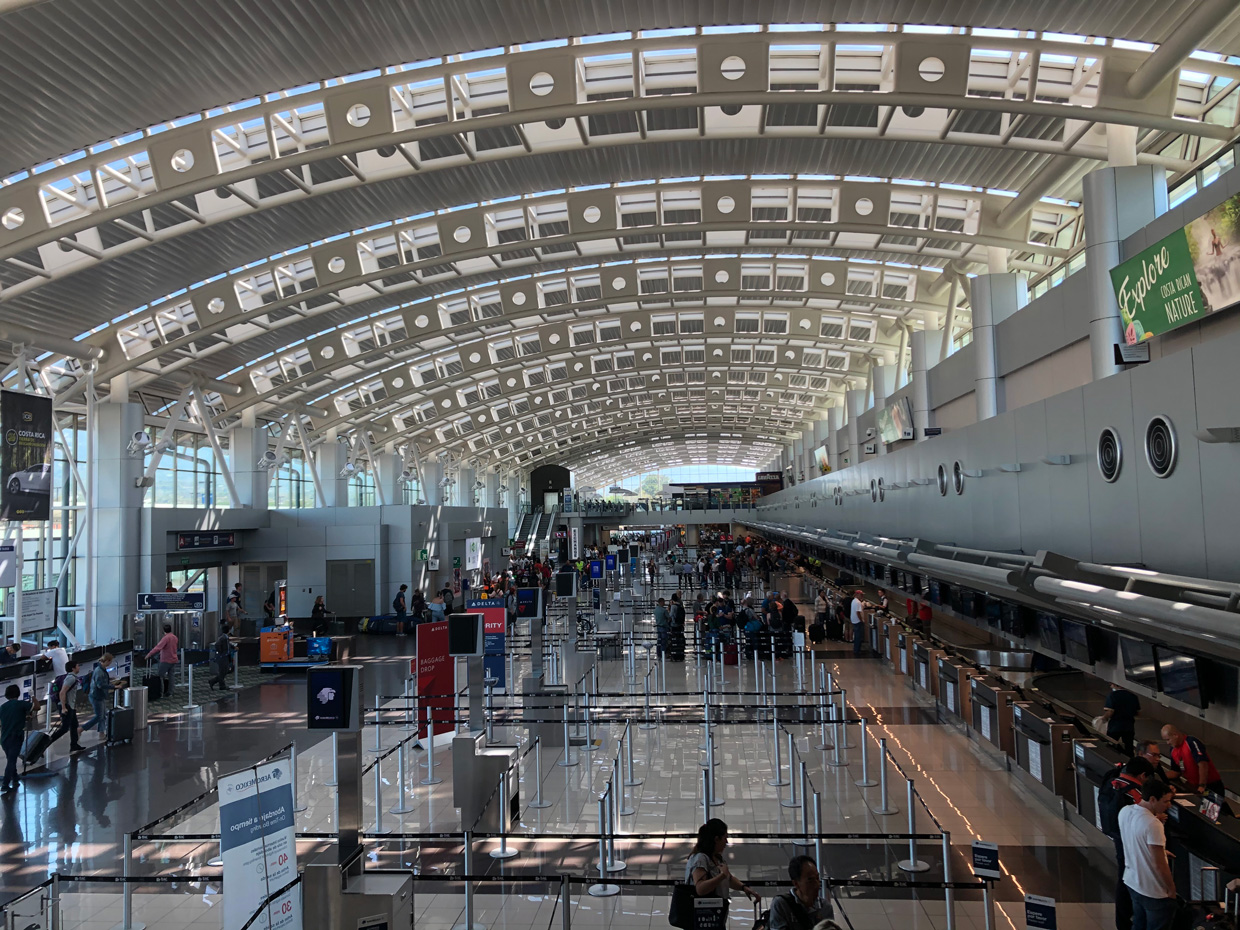 Aeropuerto Internacional Juan Santamaría de Costa Rica recupera un 95% del tráfico de pasajeros registrado antes de la pandemia