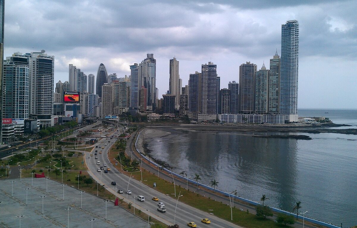 ¿Cuánto cuesta acondicionar una oficina en Panamá?
