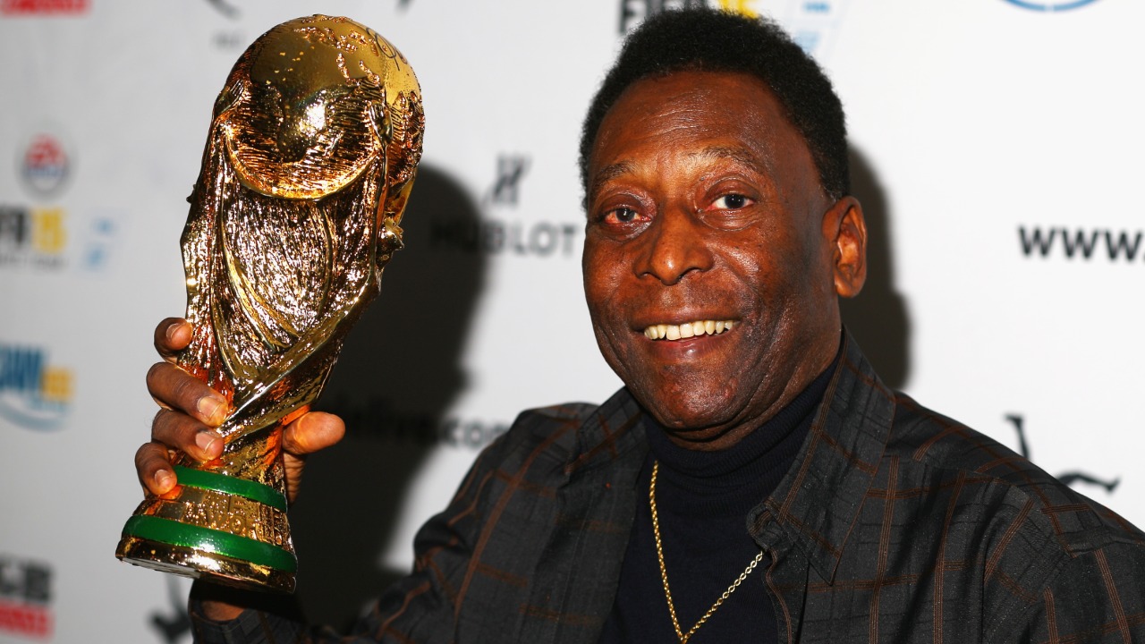 Pelé siente que verá a Brasil ganar el Mundial de Qatar