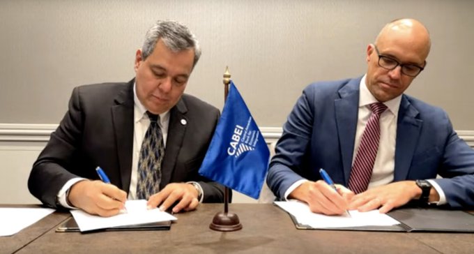 BCIE y Partnership for Central America suscriben acuerdo para impulsar iniciativas de desarrollo que mitiguen la migración en el norte de la región