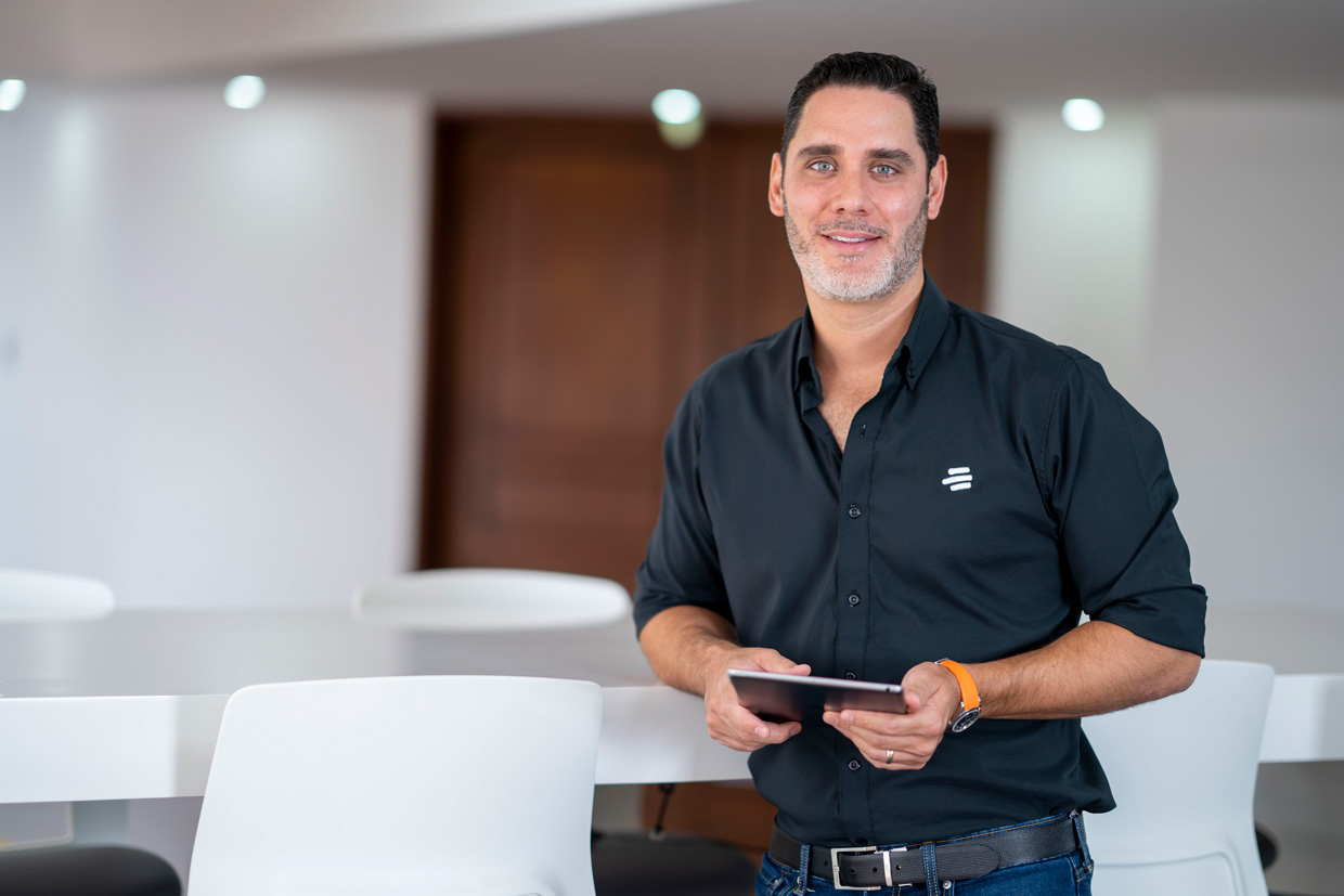 Fitch Ratings aumentó la calificación de riesgo de Bam a BB+