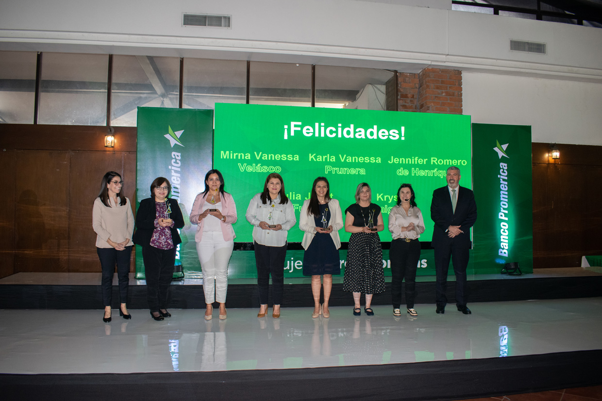 Banco Promerica El Salvador reconoce a Mujeres Protagonistas 2023