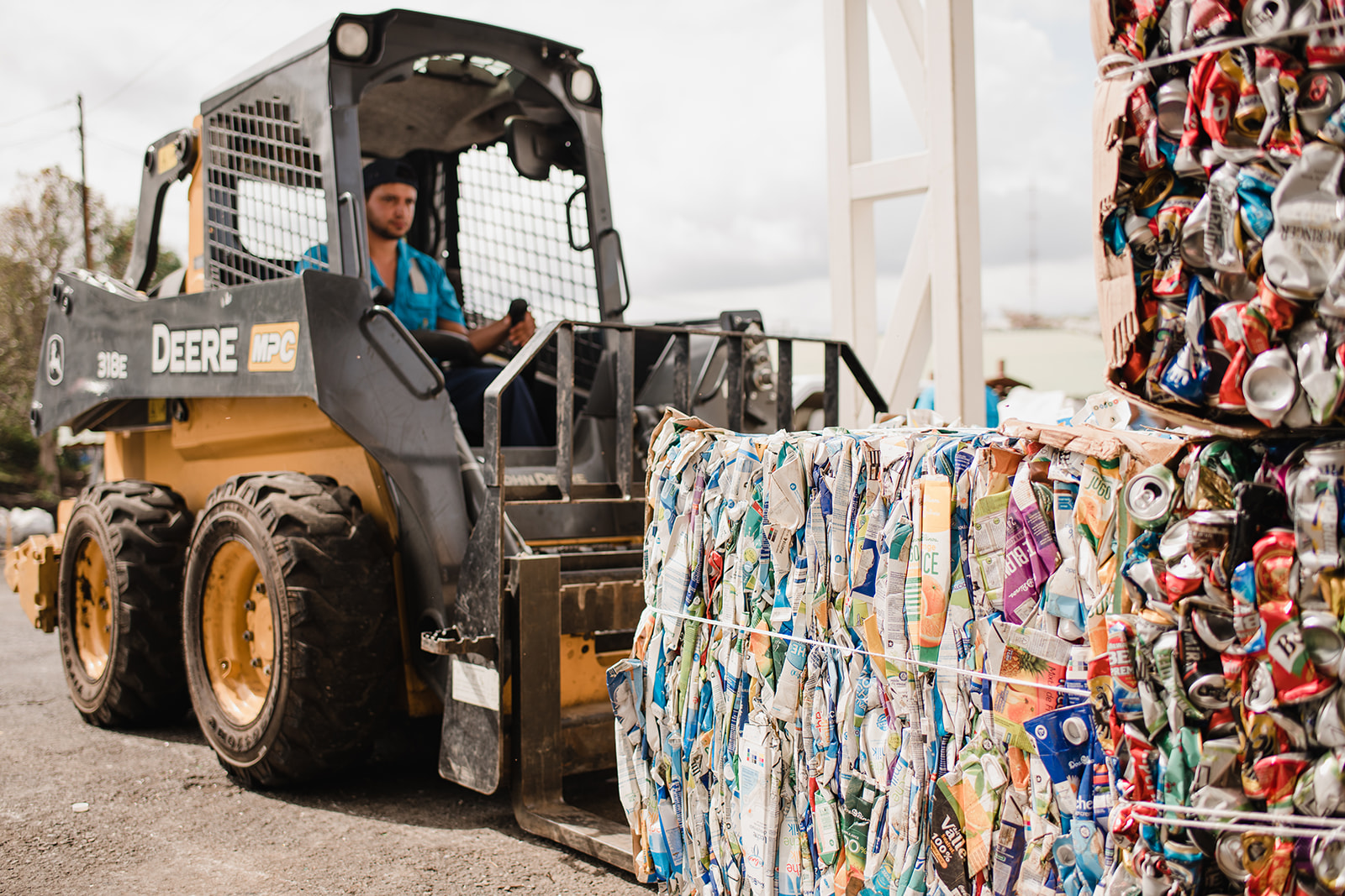 Tetra Pak presenta colaboraciones e inversiones en reciclaje previo al Día de la Tierra