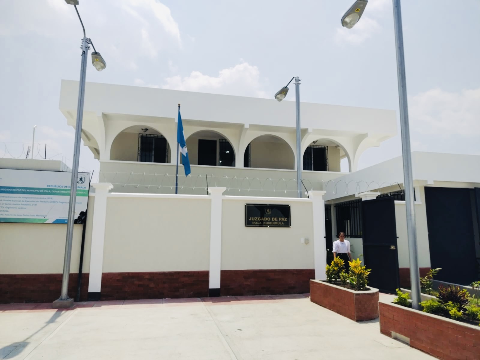 Con el apoyo del BCIE  se inauguran nuevas instalaciones del Juzgado de Paz en Ipala, Guatemala