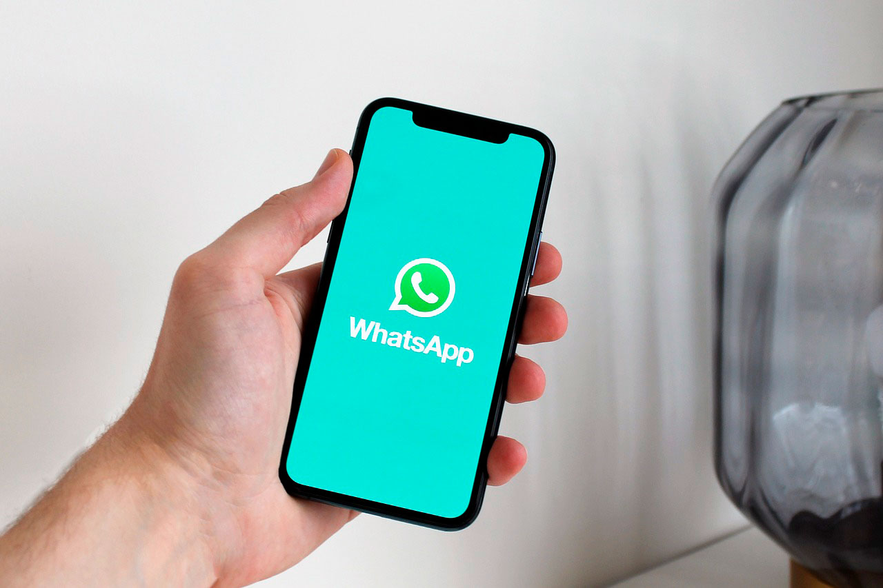WhatsApp y sus implicaciones en el ámbito laboral: ¿Cómo debe usarse?