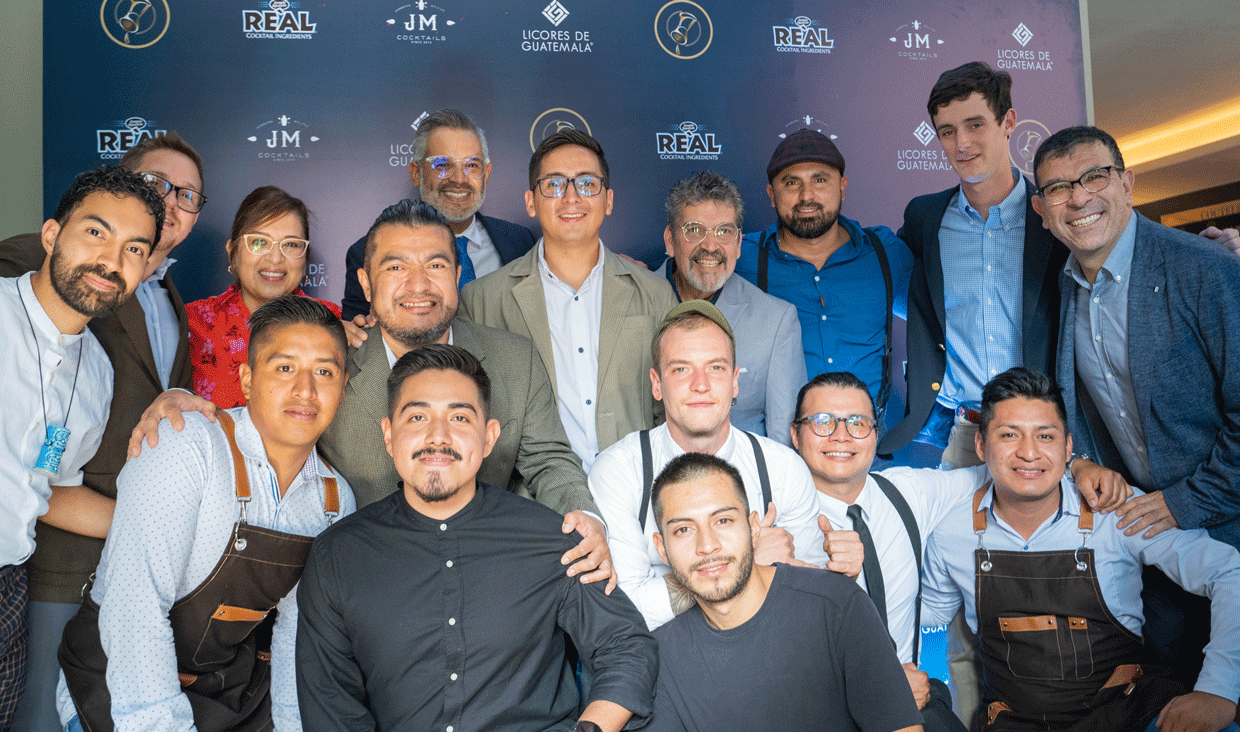 Real Cocktail Challenge pone a prueba creatividad de bartenders y meseros