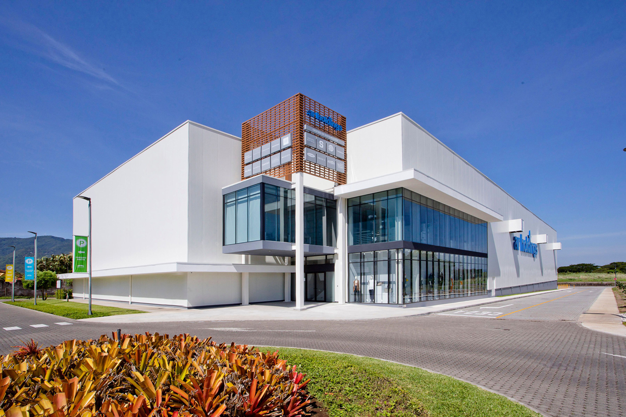 AR Holdings llega a su sexto aniversario consolidándose como una marca referente del sector retail en Costa Rica