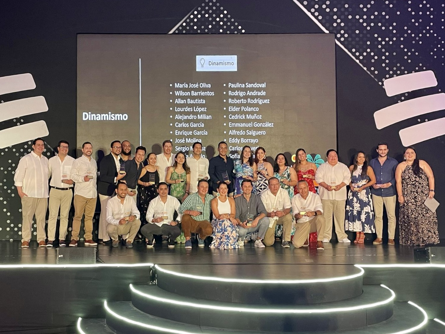 Bam reconoce a sus colaboradores por su sobresaliente desempeño en un evento realizado en Cancún, México