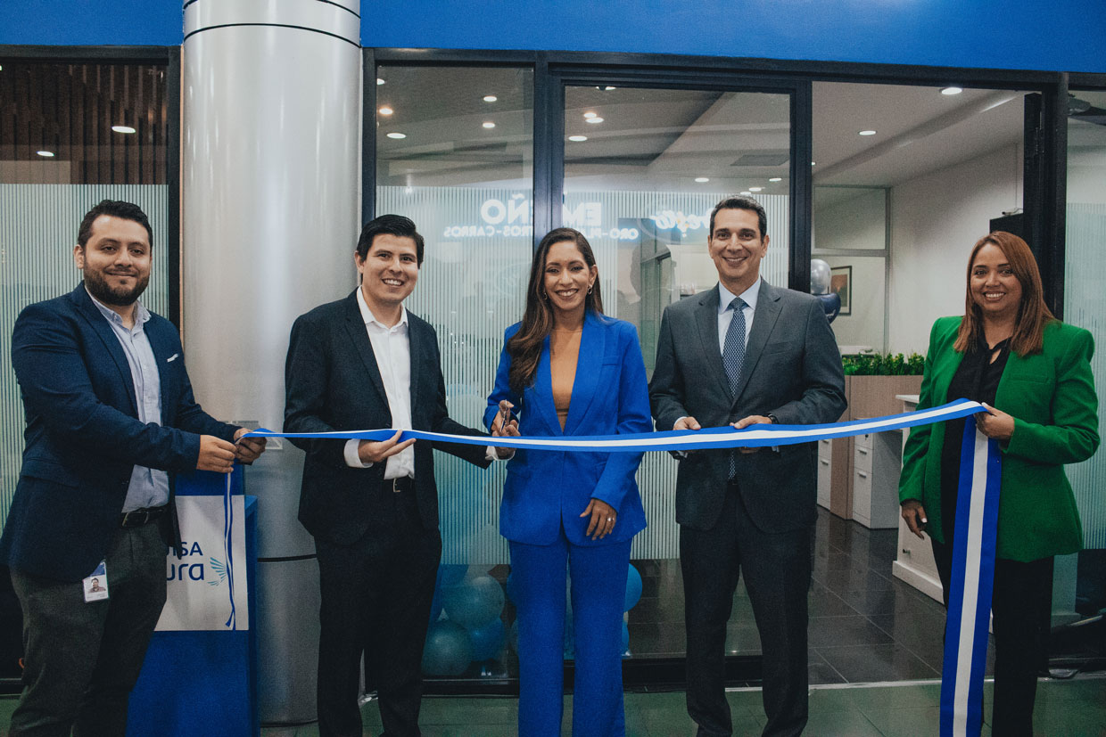 Nueva sucursal de ASESUISA/SURA se inaugura en Santa Tecla, en El Salvador