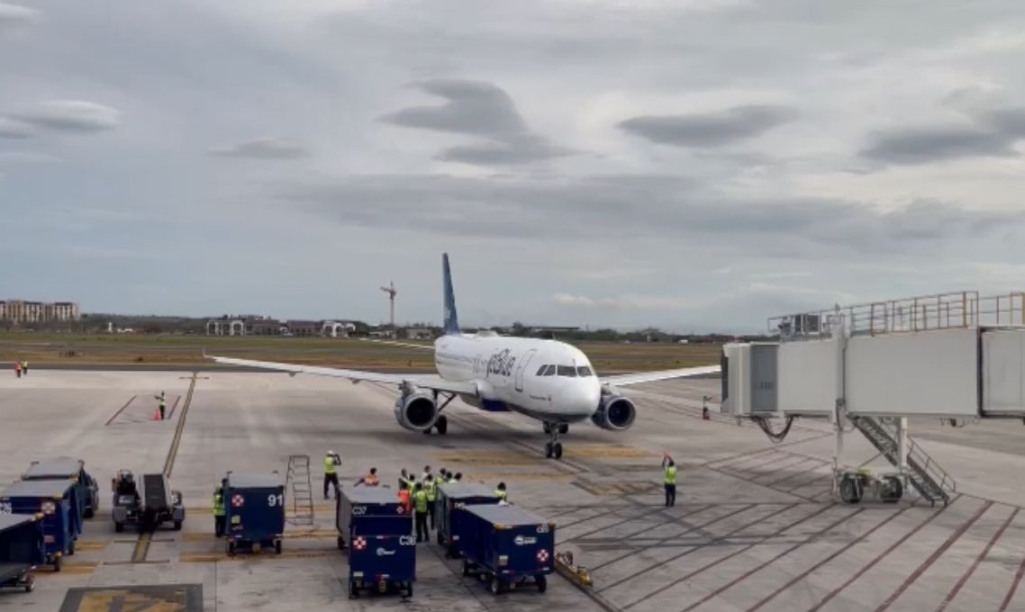JetBlue inaugura ruta entre Los Ángeles y Guanacaste con avión de lujo