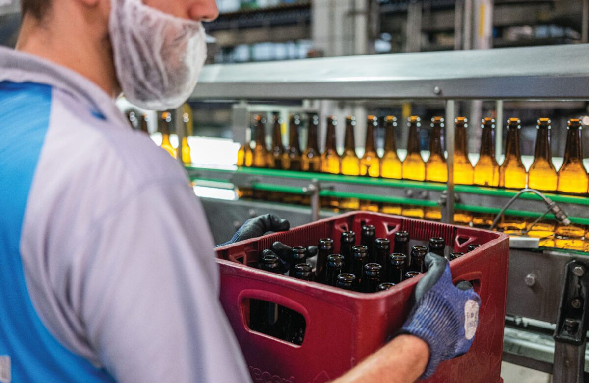 FIFCO concreta la venta a HEINEKEN