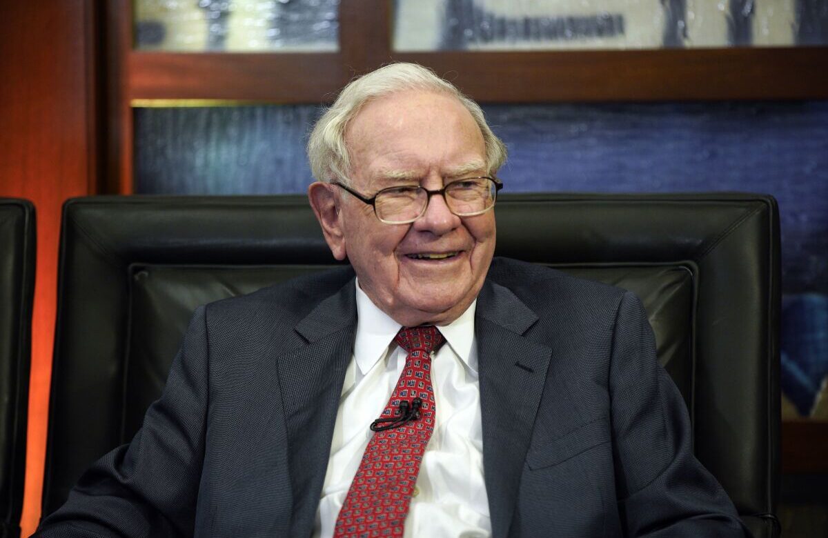 Warrent Buffet dona US$3.500 millones a fundación de Bill Gates