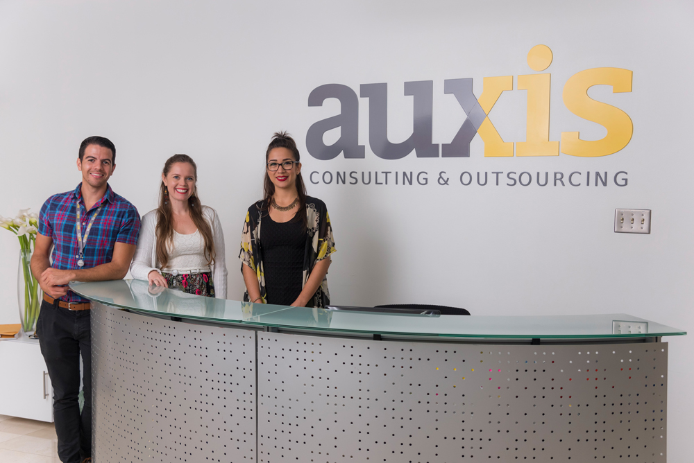 Operaciones de servicios de Auxis crecen en Costa Rica con nueva oficina y 100 nuevos puestos de trabajo para lo que resta del año