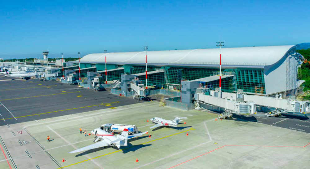 Aeropuerto Internacional de El Salvador ha atendido a 2,8 millones de pasajeros en 2023