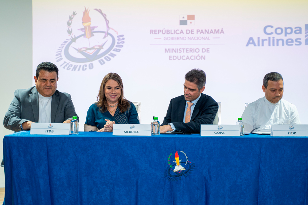 Copa Airlines firma convenio de cooperación técnica para la formación jóvenes panameños en mantenimiento aeronáutico
