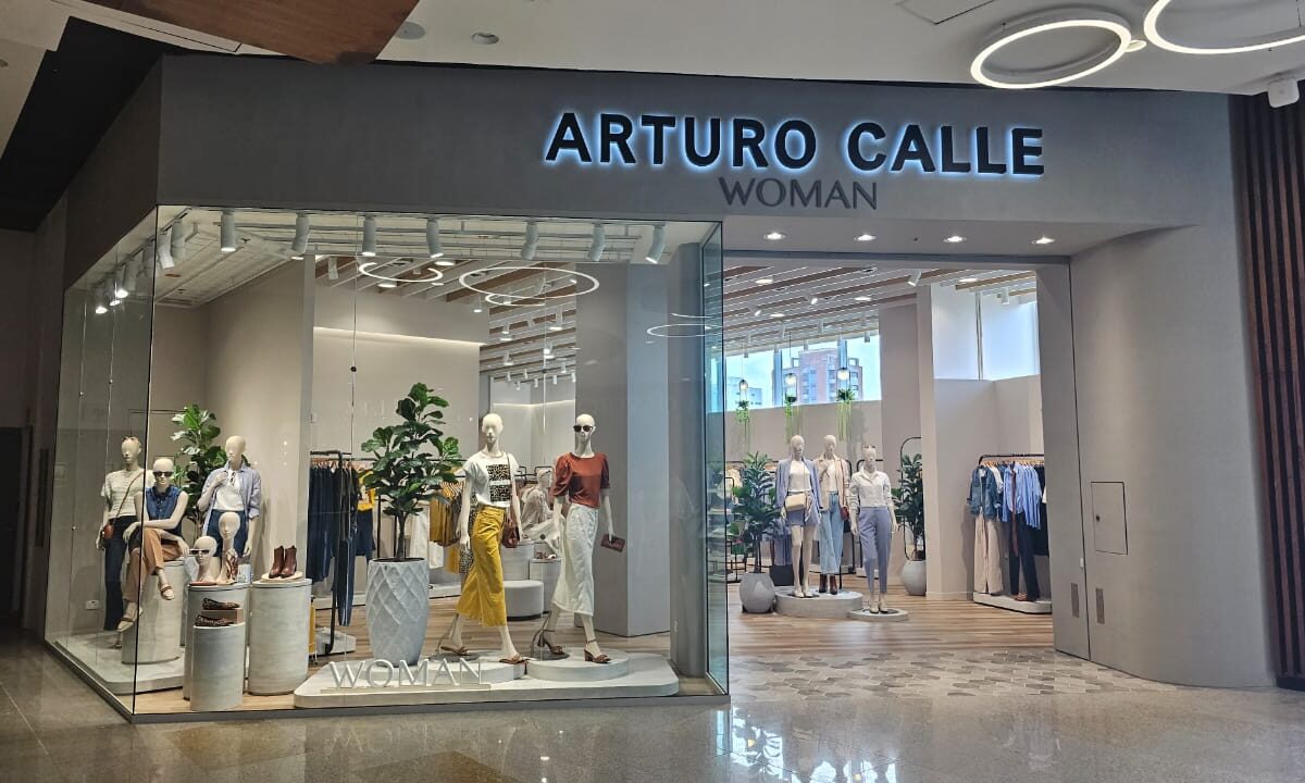 Arturo Calle abre su primera tienda exclusiva para mujeres en Colombia