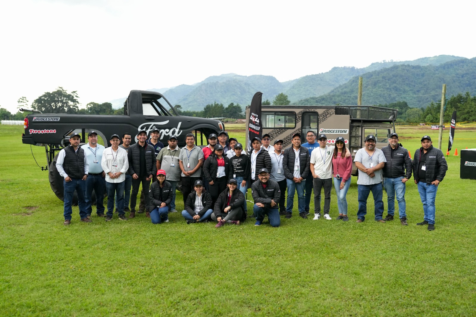 Bridgestone lanza FIRESTONE DESTINATION XT para caminos desafiantes