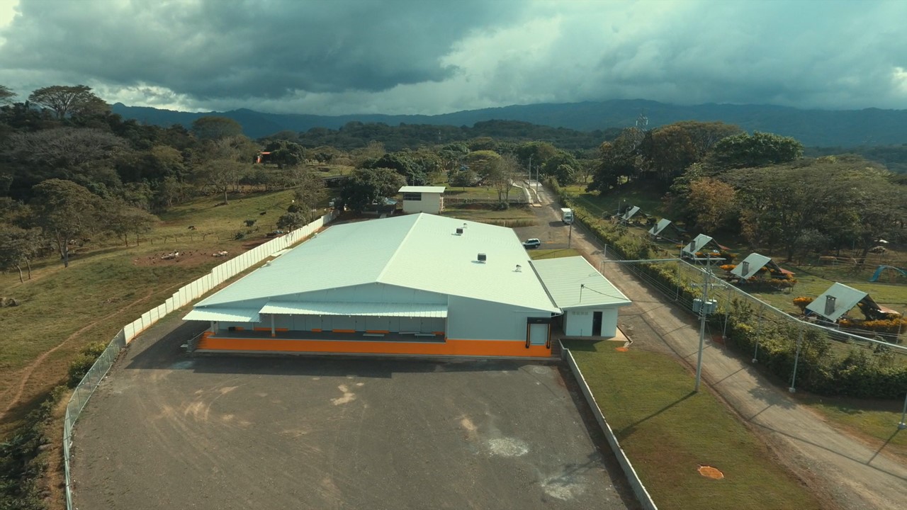 CMI fortalece y amplía sus operaciones al adquirir planta avícola en Costa Rica