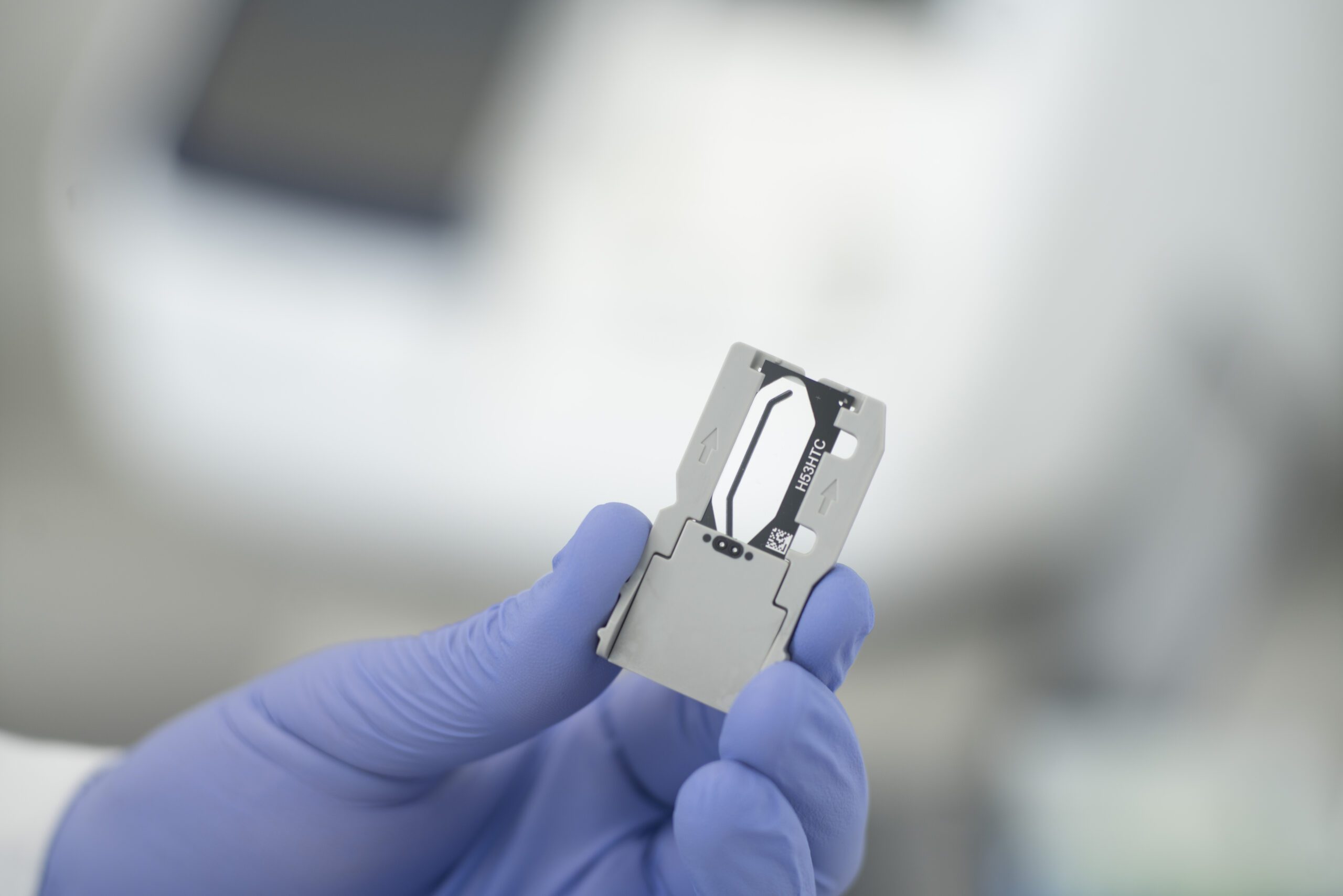 Detección temprana de cáncer de mama y ovarios a través de estudios genéticos aumenta probabilidades de vencer estas enfermedades