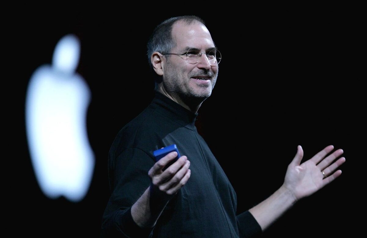 Las 3 preguntas que debes responder para saber si realmente eres feliz, según Steve Jobs