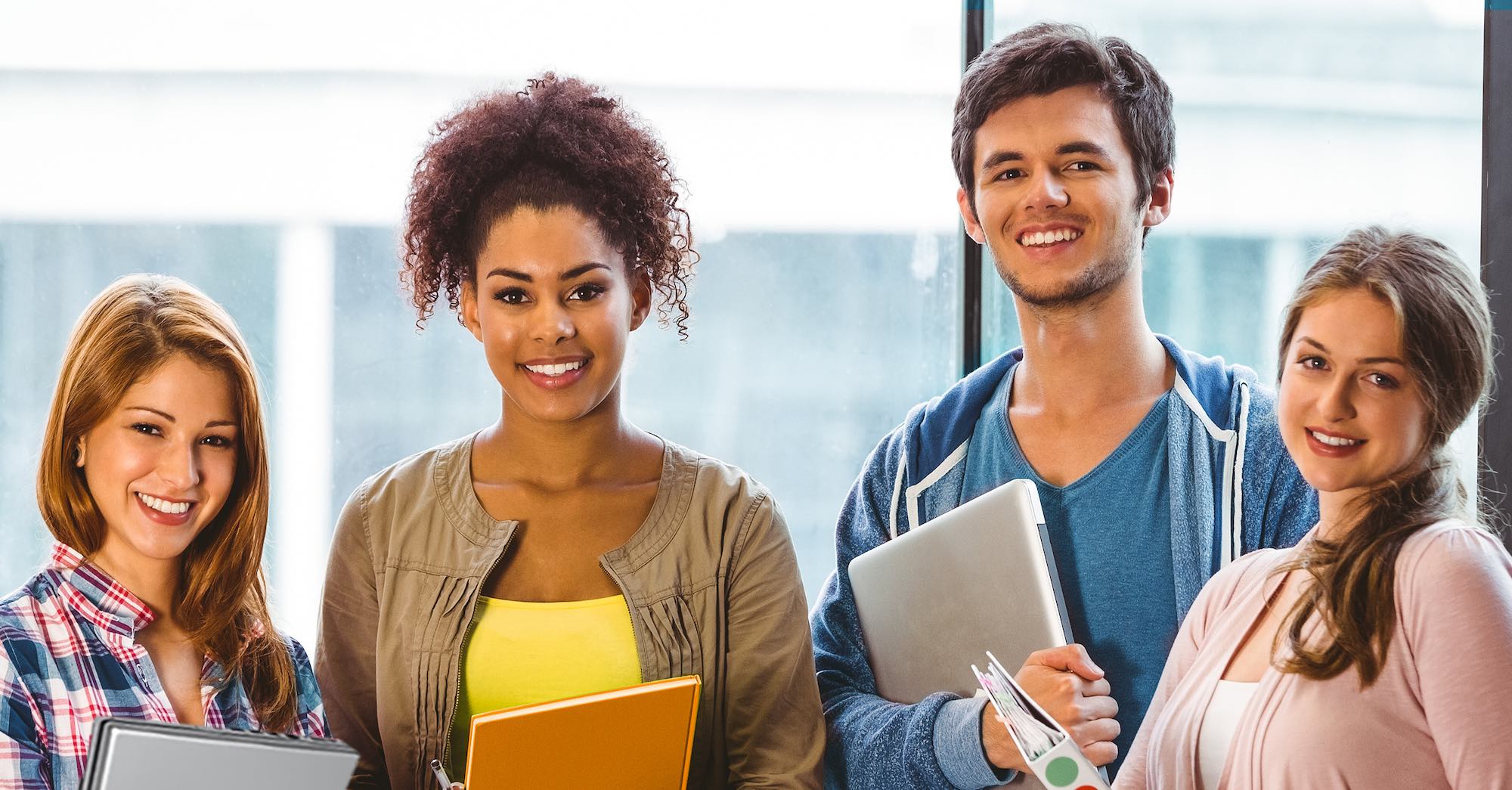 elev8 anuncia una nueva convocatoria de becas AWS re/Start para programas de tecnología