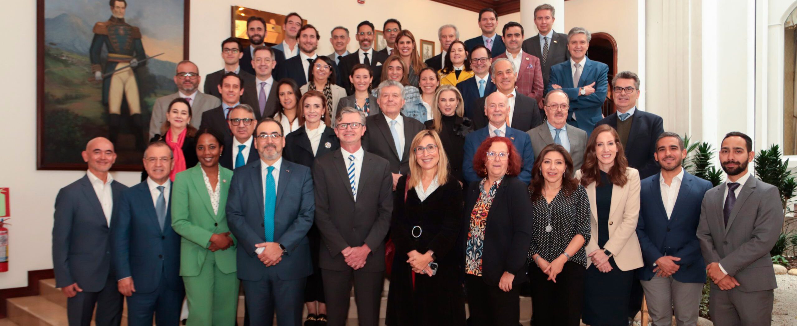 CEAPI y CAF organizan un encuentro en Quito tras la toma de posesión de Daniel Noboa