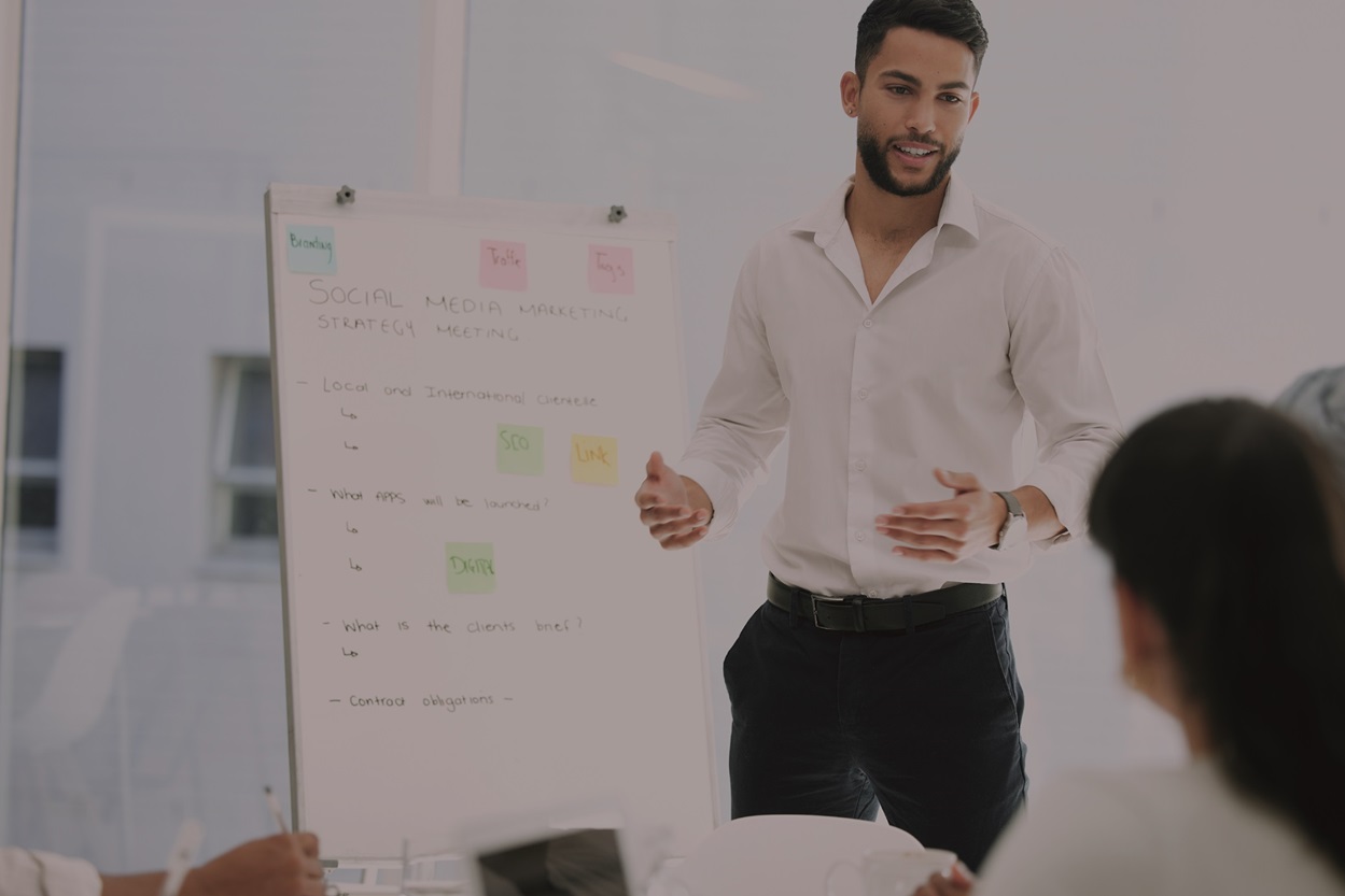 Flexibilidad de horario, es lo que más valoran los Centennials de un empleo