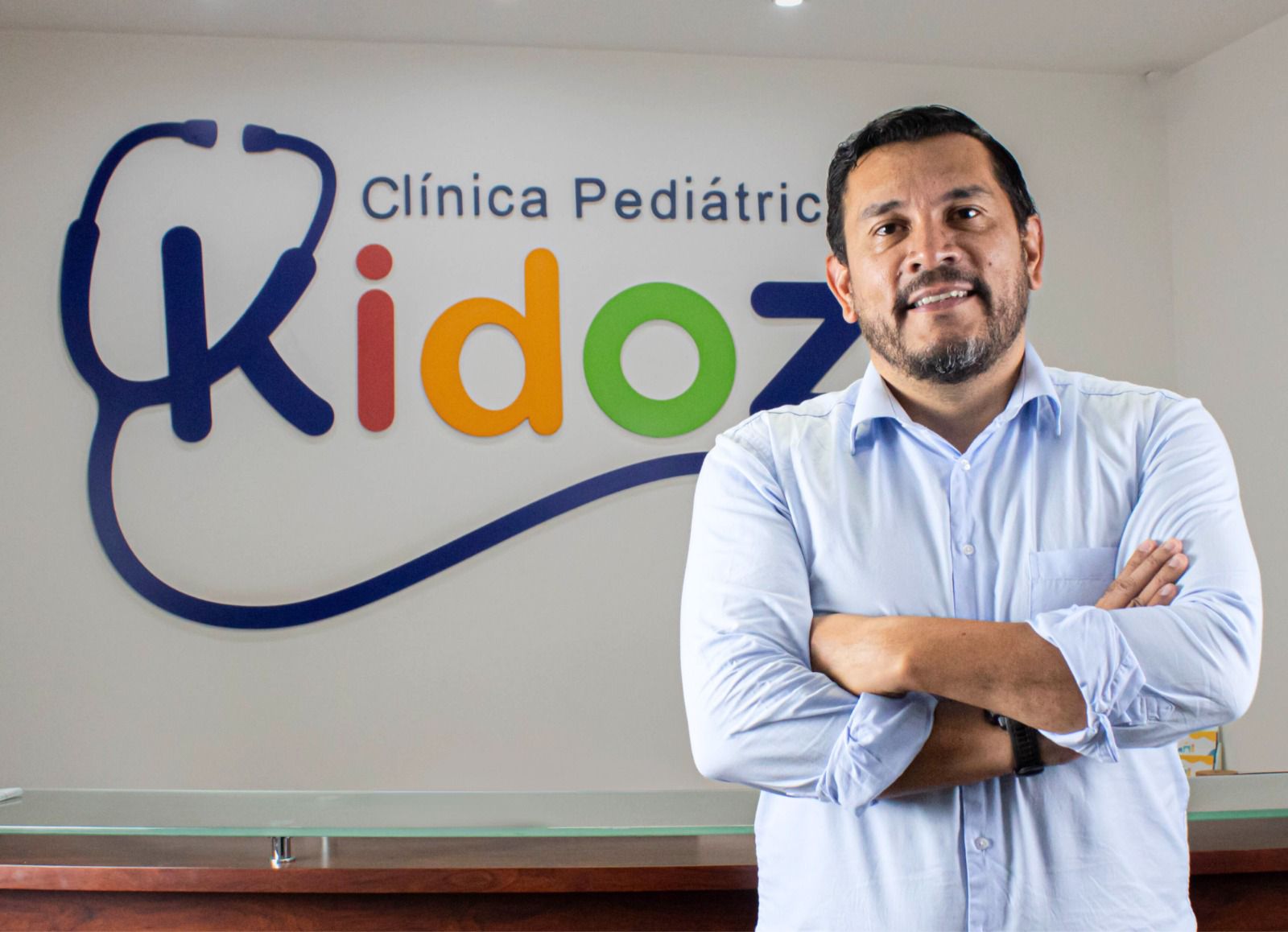 Clínica Pediátrica KIDOZ adquiere ClinyKids y amplia portafolio de especialidades médicas al este de San José