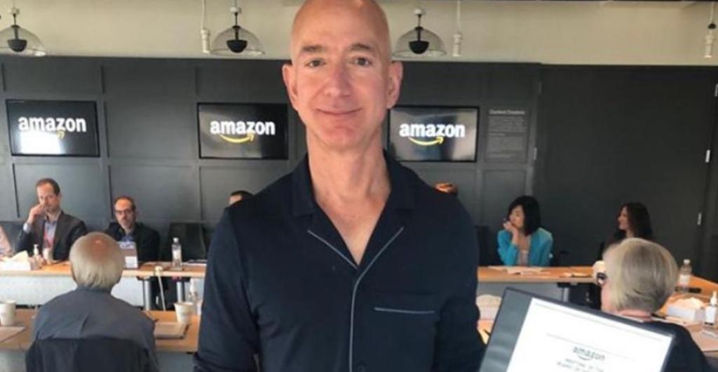 Jeff Bezos anuncia el traslado de Amazon a Miami