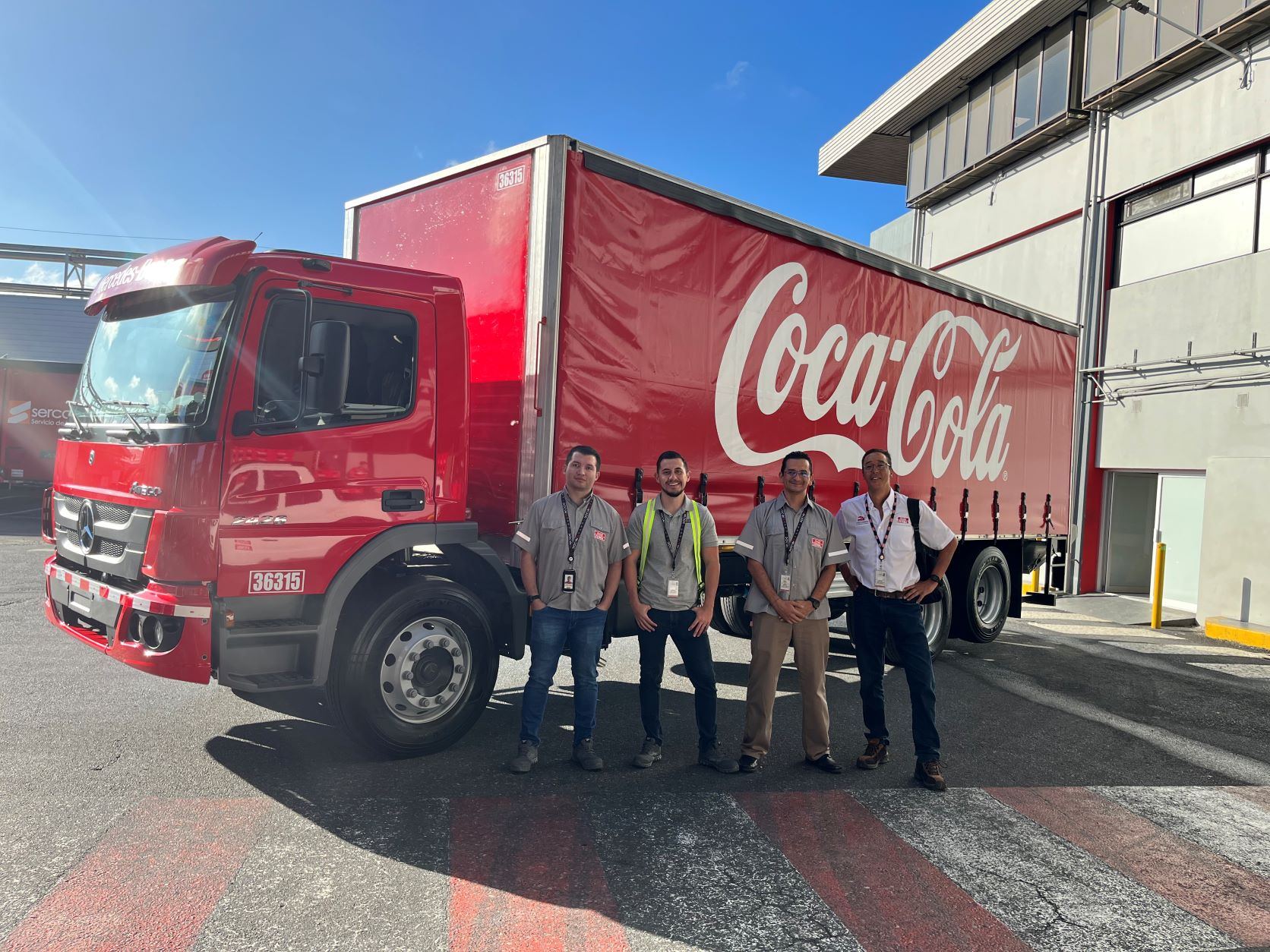 Regresan las caravanas navideñas de Coca-Cola a San José, Heredia y Alajuela