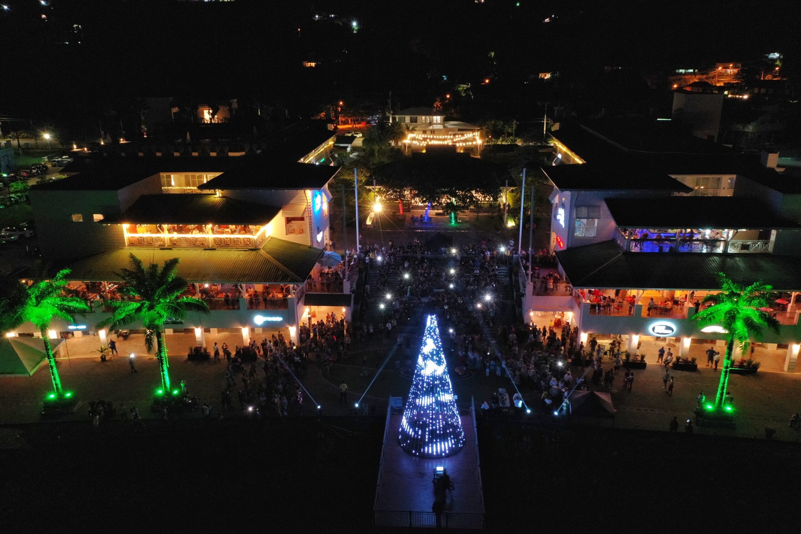 Espectáculo de luces “Iluminous” dará la bienvenida a la Navidad en Quepos