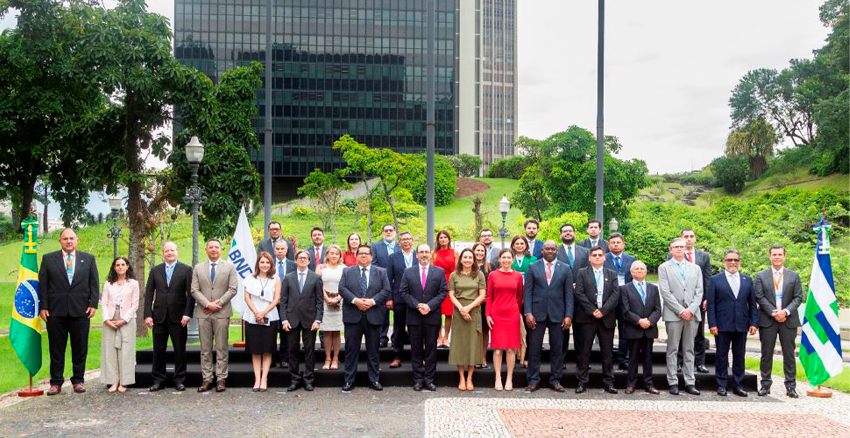 CAF cerró el 2023 con récord de US$ 16.201 millones en aprobaciones