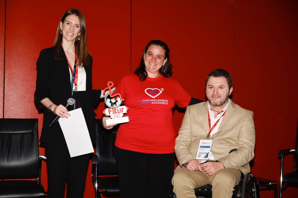Red Costarricense de Turismo Accesible obtiene premio a “Organización Inclusiva del Año” en los Fitur 4ALL