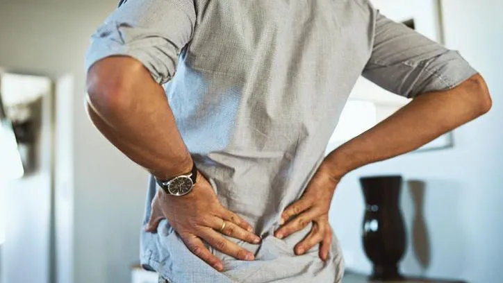 ¿Qué funciona para el dolor de espalda?: las recomendaciones del primer manual de la OMS sobre el tema