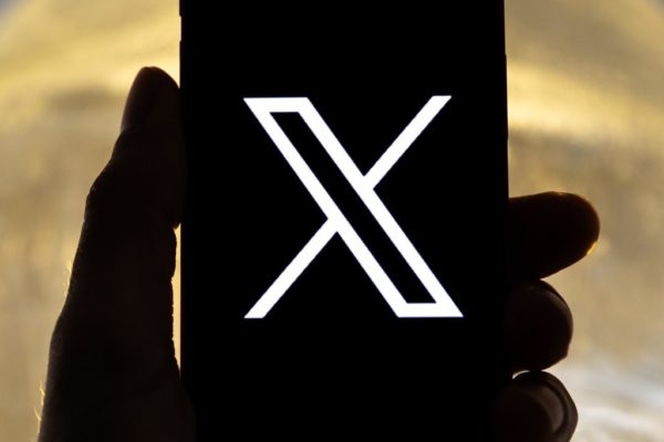 X dice adiós a las contraseñas en iPhone