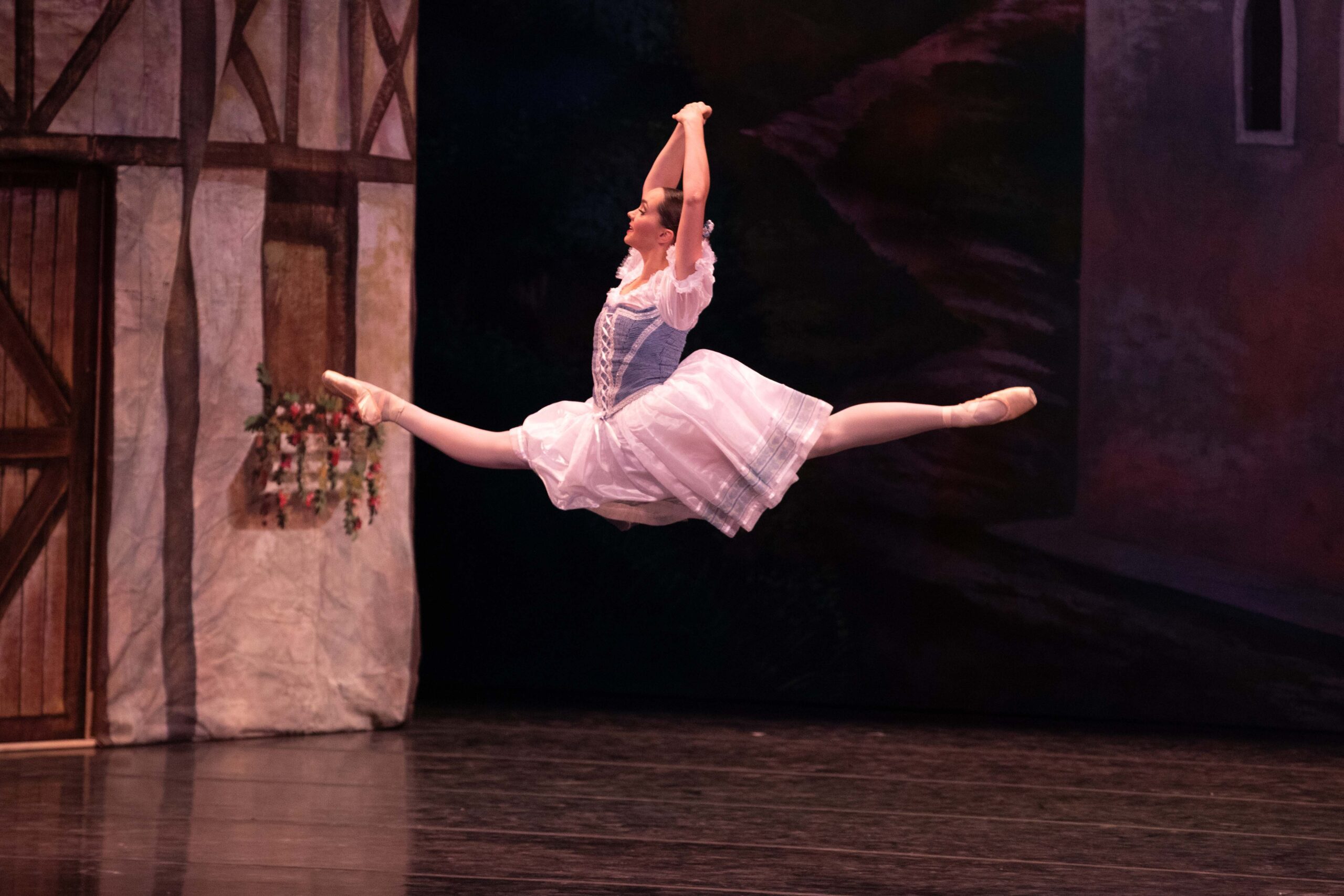 Bailarines costarricenses se unen a la Compañía Internacional de Ballet Gulfcoast Studio Company para brindar una puesta en escena llamada “Estrellas del Siglo XXI: Ballet Espectacular”