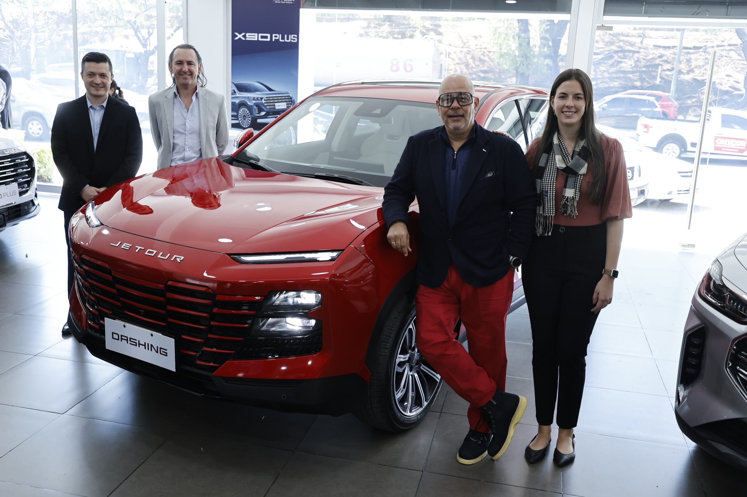 Grupo Los Tres anuncia la llegada de la marca JETOUR a Guatemala