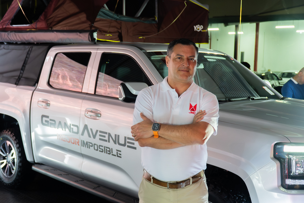 Veinsa Motors incorpora dentro de su línea el nuevo JMC Grand Avenue – Mejor Imposible
