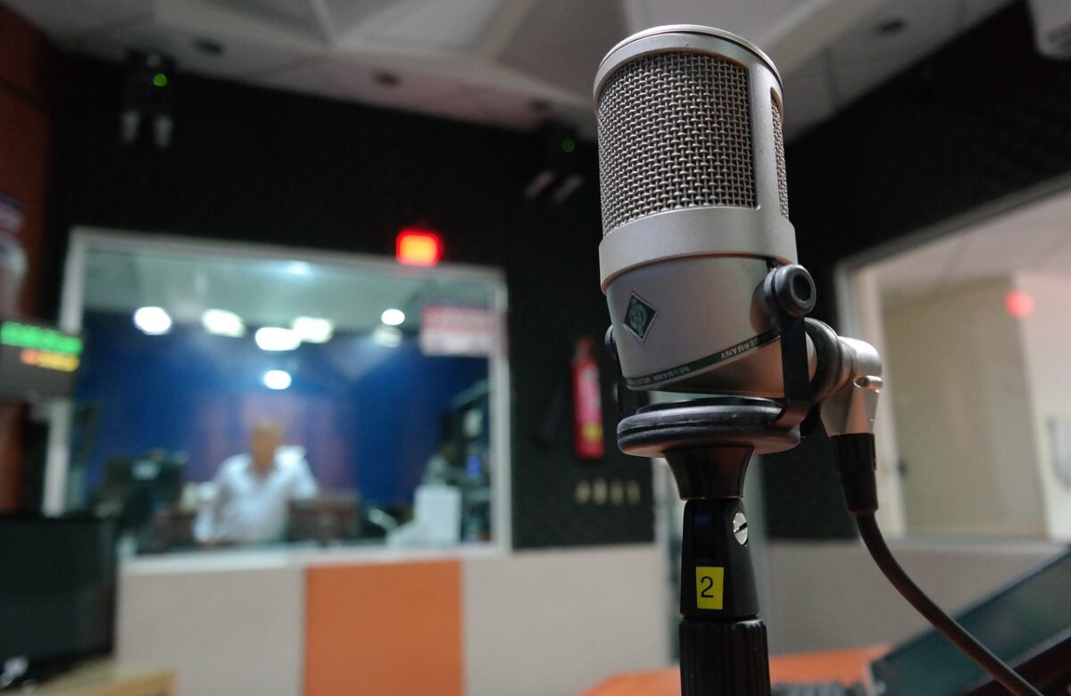 Día Mundial de la Radio: Costarricenses escuchan más de 4 horas de radio al día