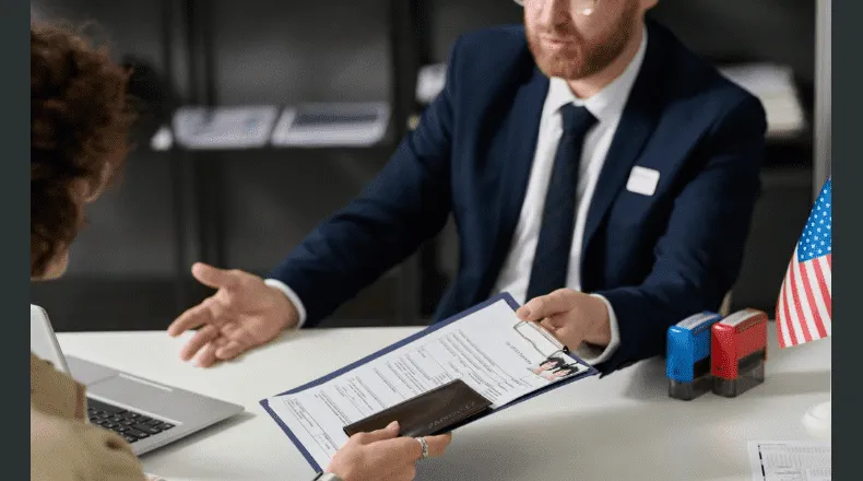 Siete trucos que le ayudarán en la entrevista de la visa y se la aprueben